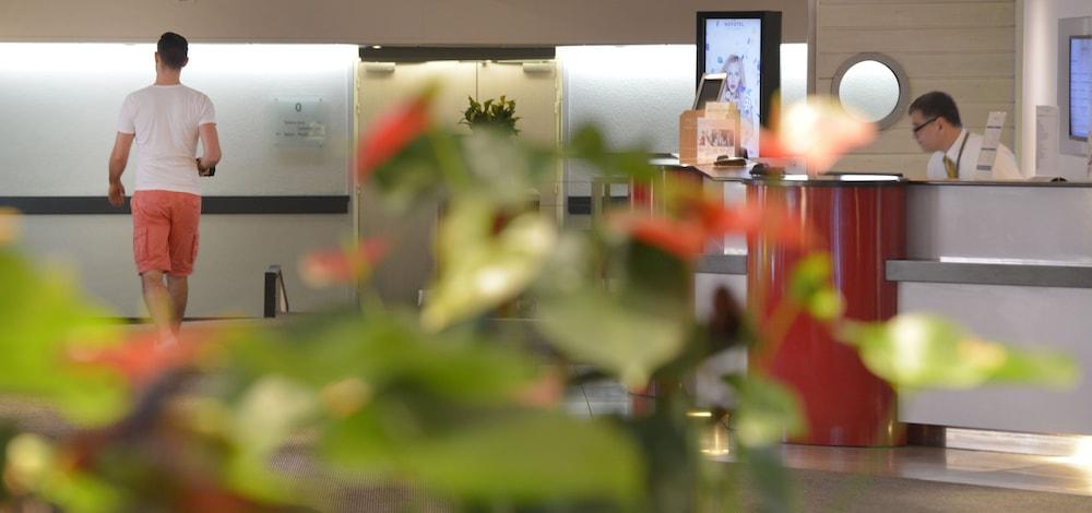 Novotel Metz Centre Екстериор снимка